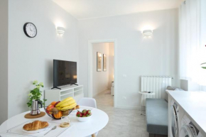6 tram stops to Center - San Donato Apartment